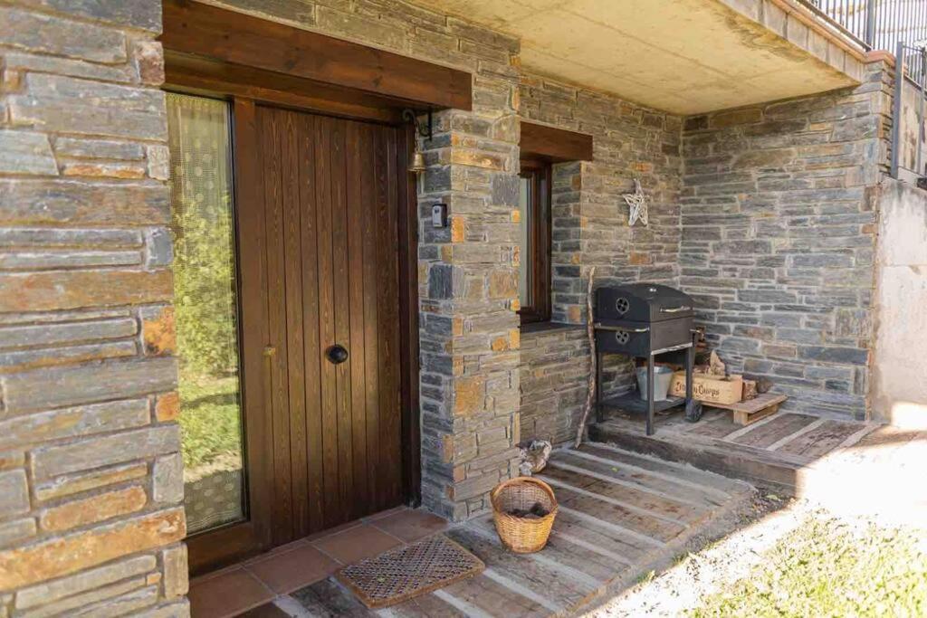 Precioso Apartamento Con Jardin Privado A 4 Km De Puigcerda Enveitg Exterior photo