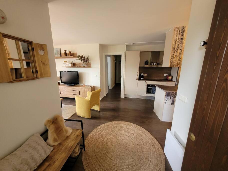 Precioso Apartamento Con Jardin Privado A 4 Km De Puigcerda Enveitg Exterior photo
